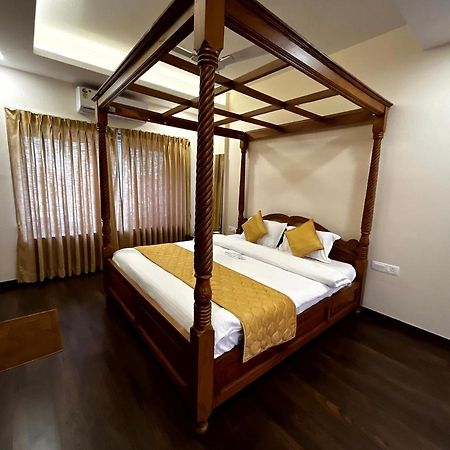 Heritage Residency - Royal Camping Club, Panhāla 객실 사진